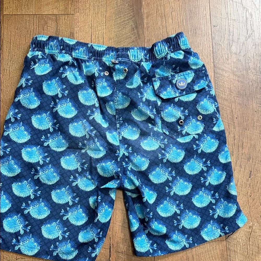 Peter Millar Navy and Light Blue Patterned Swim Shorts - Picture 7 of 10